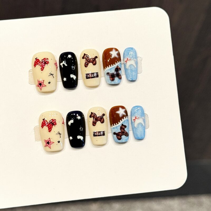 Hand-painted Snowflake Color Block Christmas Bow Press-On Nails