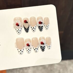 French Style Polka Dot Ladybug Flower Cute Girly Style Press-On Nails