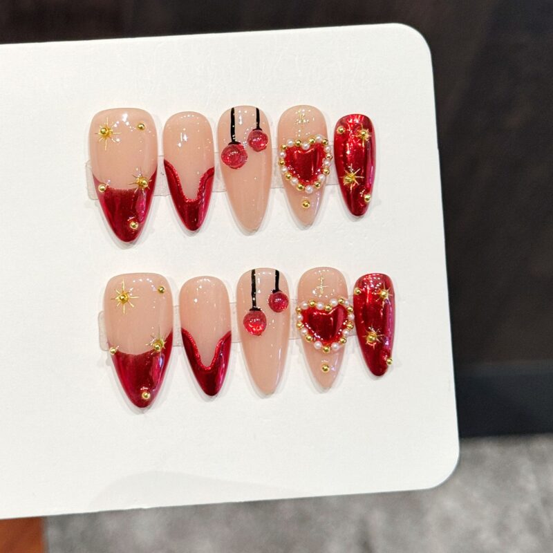 Burgundy Mirror Finish Heart Pearl Cherry Press-On Nails