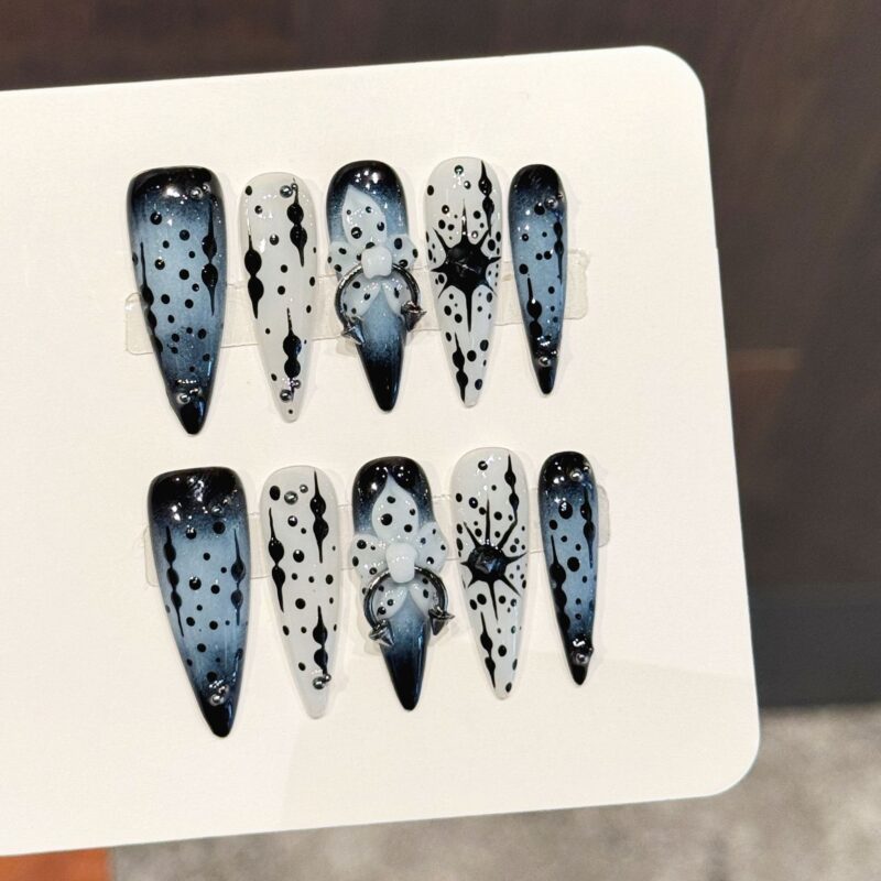 主图-06 Dark Style Ink-splashed Dark Blue 3D Embossed Carvings Press-On Nails