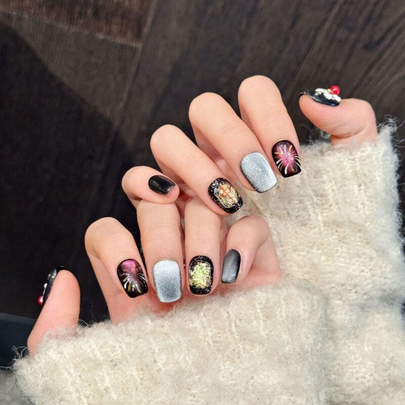 Lion Dance Fireworks Super Sparkle Guochao Press-On Nails