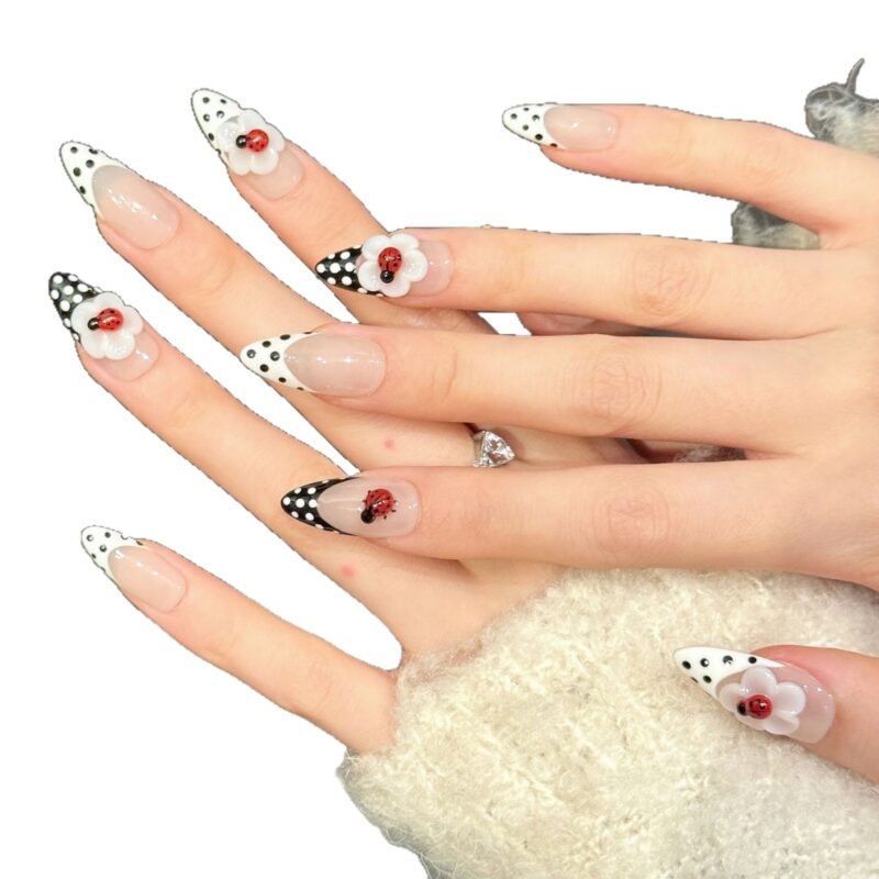 主图-10 French Style Polka Dot Ladybug Flower Cute Girly Style Press-On Nails