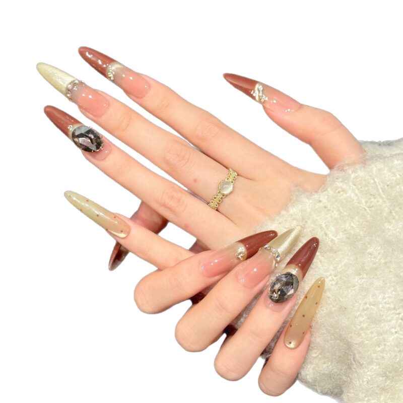 主图-10 French Light Luxury Red-Gold Color Block Rhinestone-embellished Polka Dot Press-On Nails